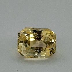 Yellow Sapphire  (Pukhraj) 3.93 Ct Best Quality